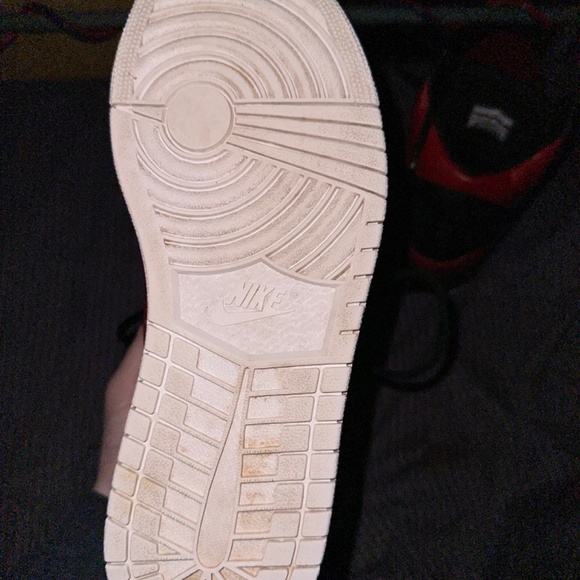 Jordan 1 Flight Gym Red Mens Size US 8 372704-601 Basketball Shoes - Picture 9 of 9